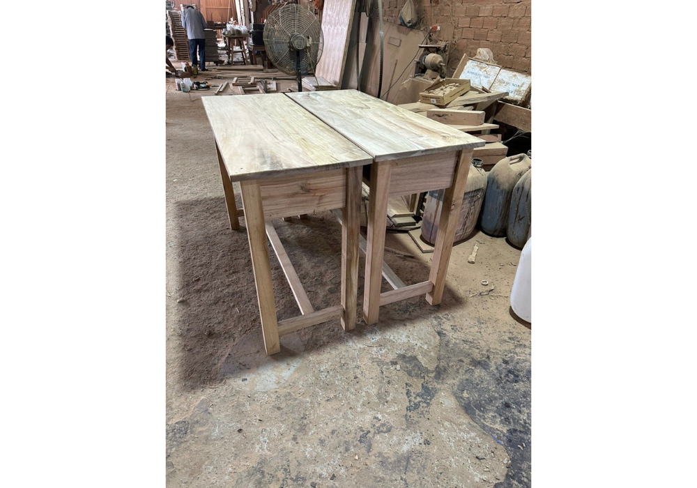 Bàn Ghế Học Sinh Gỗ Tràm Bông Vàng